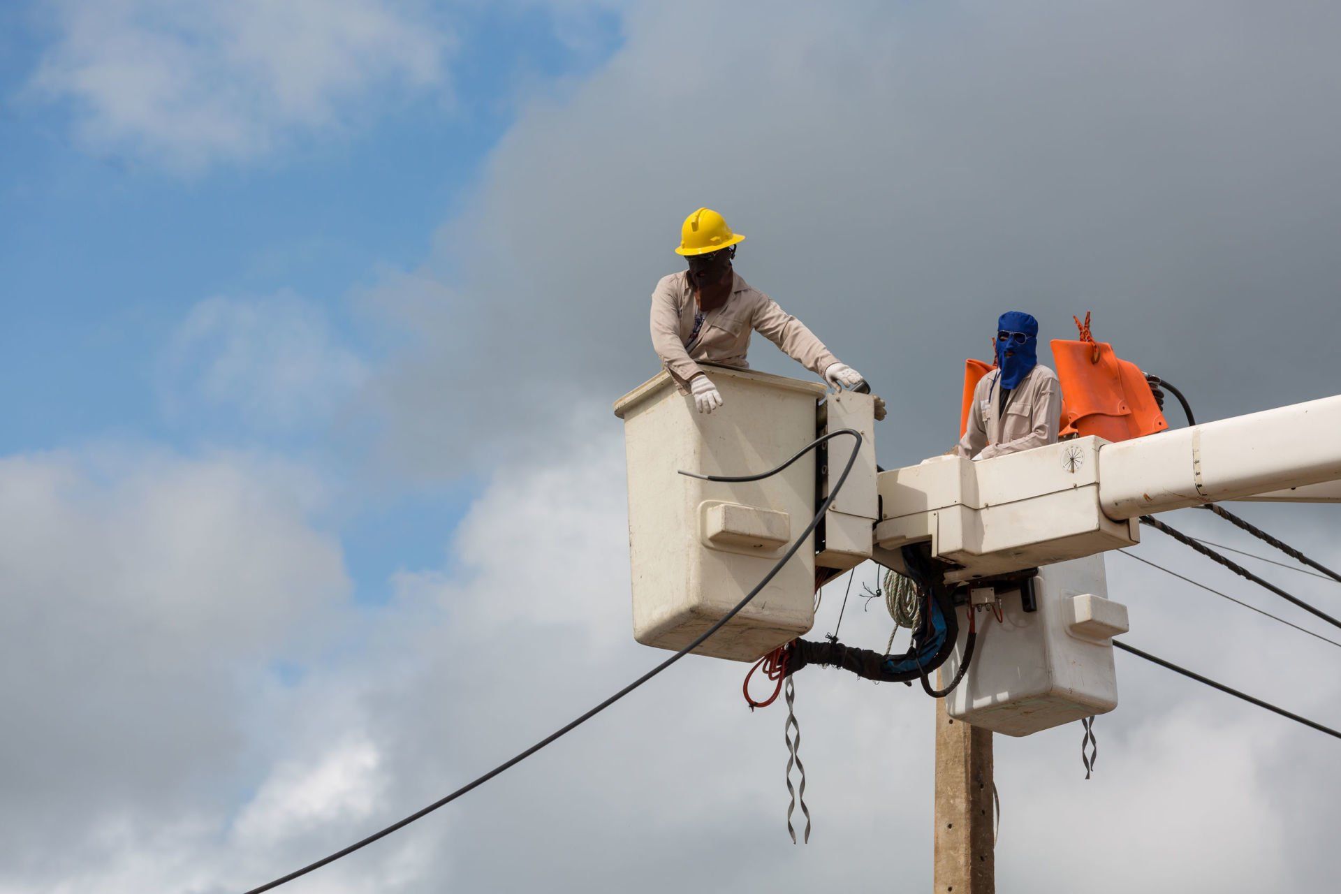Light Pole Repair Services